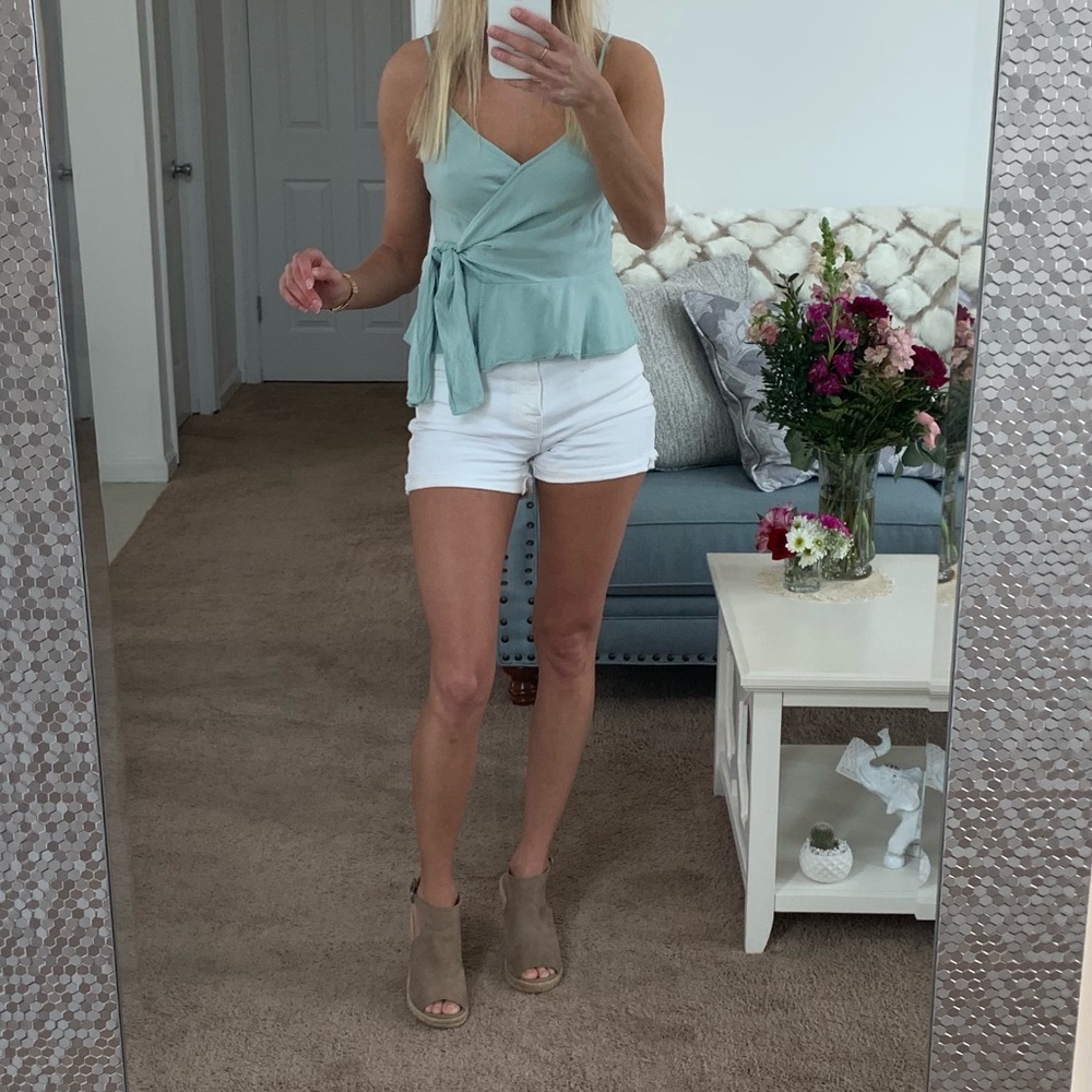 Pistachio/Mint Green Wrap Top